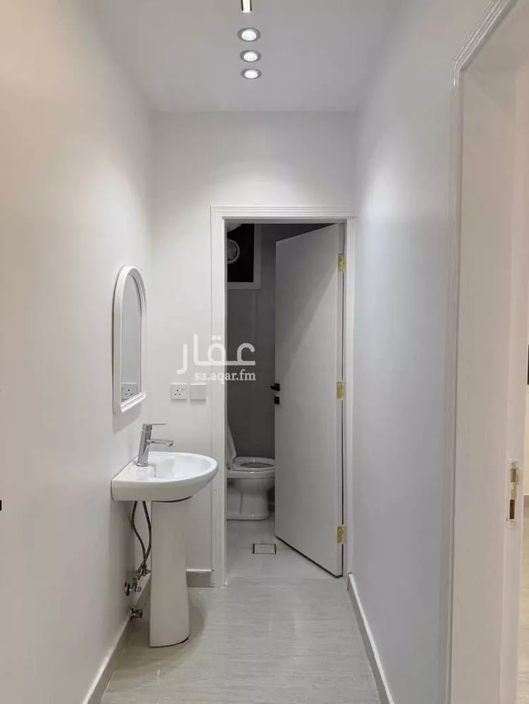 شقة للإيجار في حي ، شارع رقم 122 ، حي ظهرة لبن ، الرياض ، منطقة الرياض