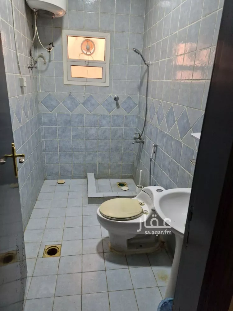 شقة للبيع في شارع عبدالله بن شهيوين, حي الملقا, مدينة الرياض, منطقة الرياض صورة 2