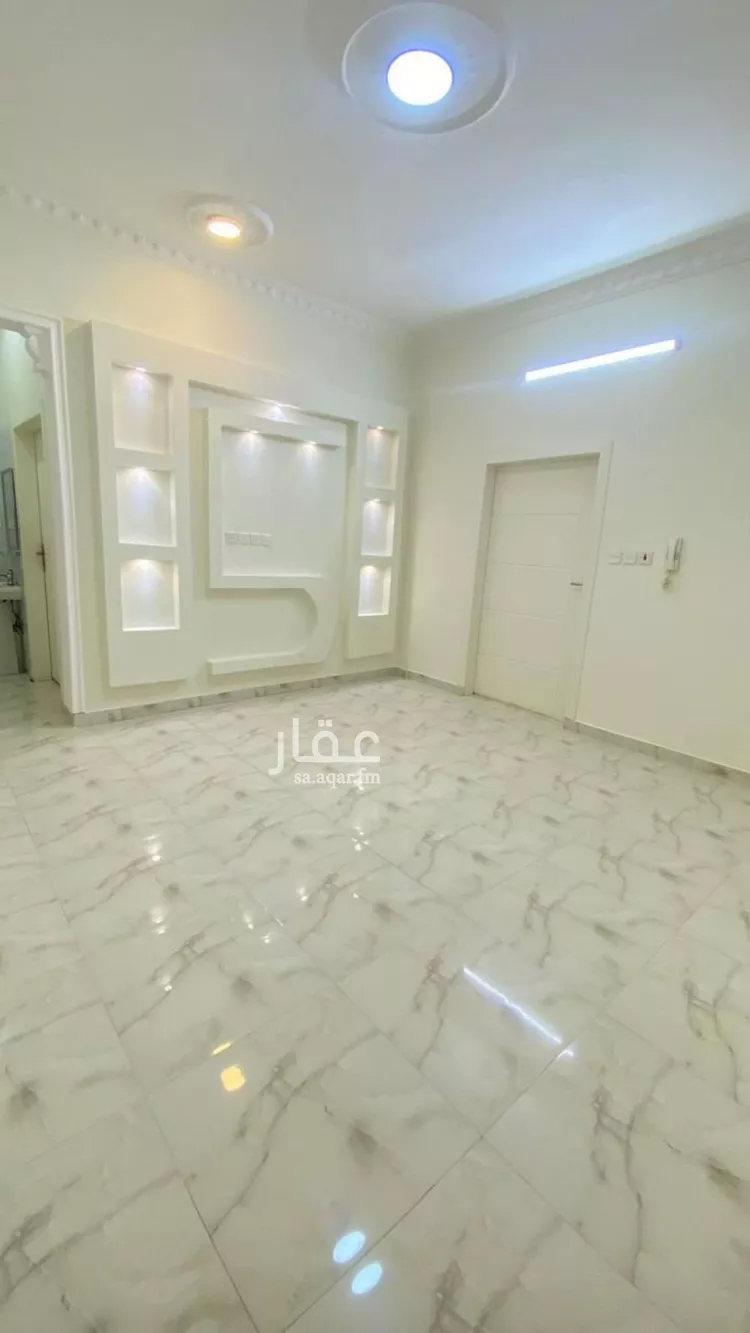 شقة للإيجار في شارع شارع محمد بن عجلان , حي الرمال, مدينة الرياض, منطقة الرياض