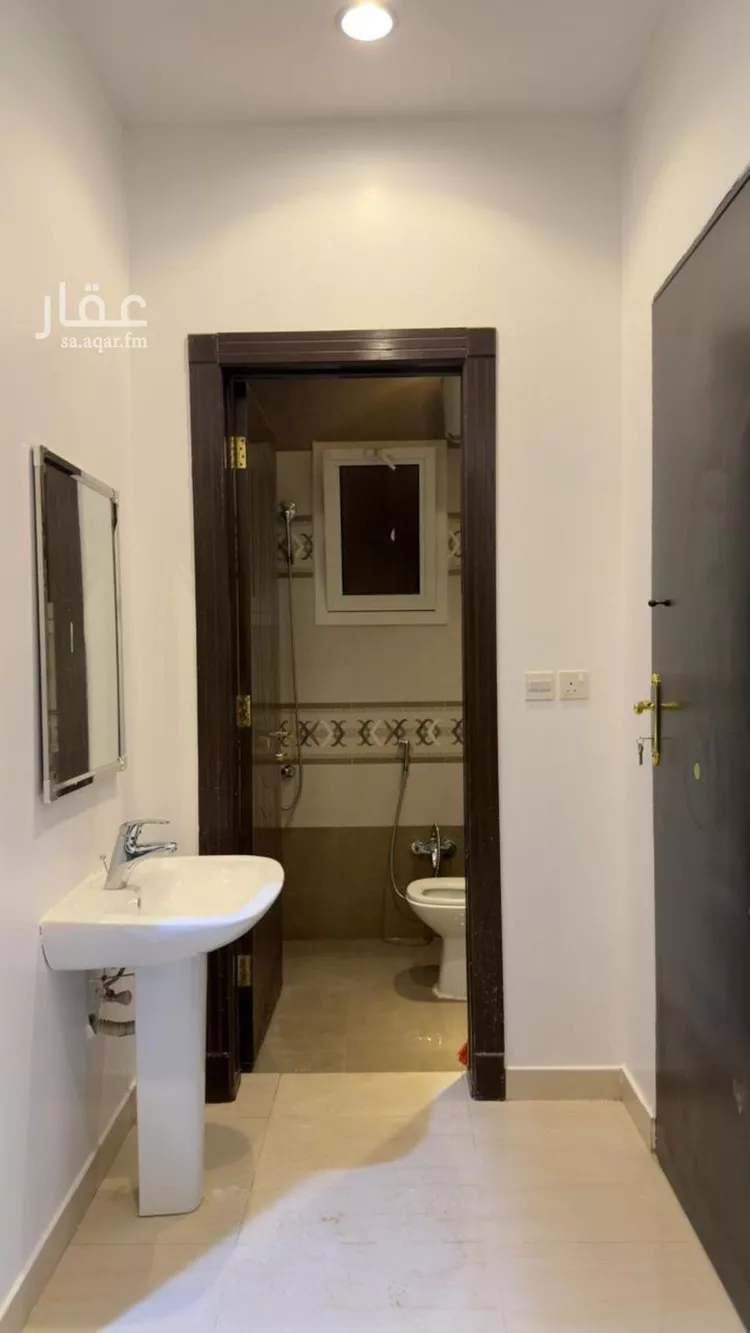 شقة للإيجار في شارع عبدالله بن شهيوين, حي الملقا, مدينة الرياض, منطقة الرياض صورة 3