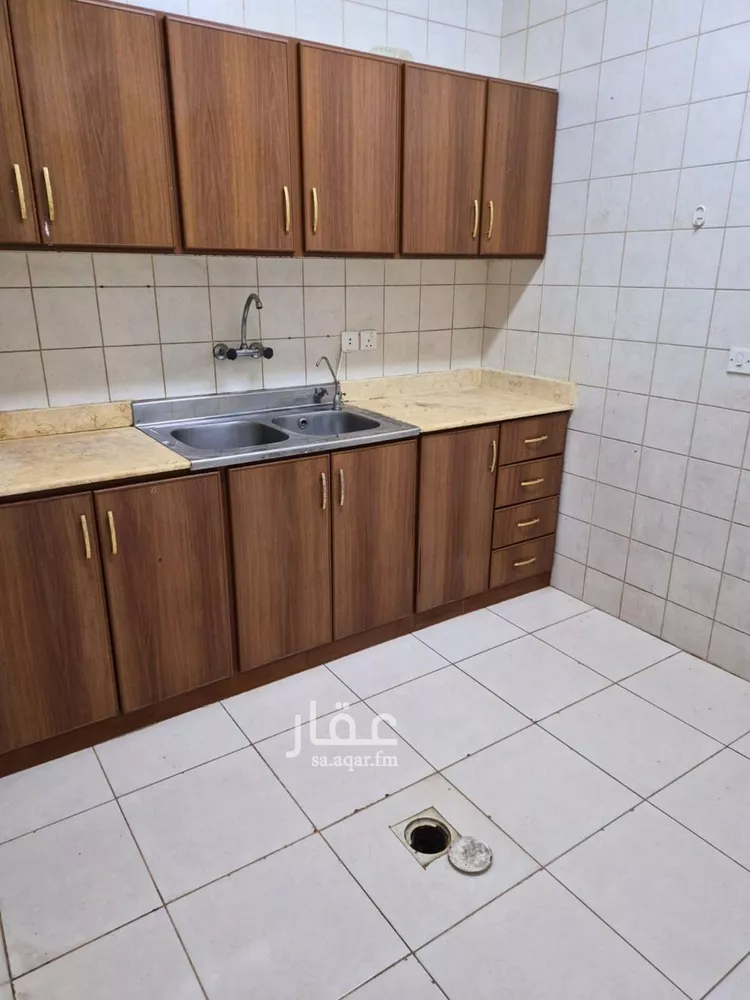 شقة للإيجار في شارع عبدالله بن شهيوين, حي الملقا, مدينة الرياض, منطقة الرياض