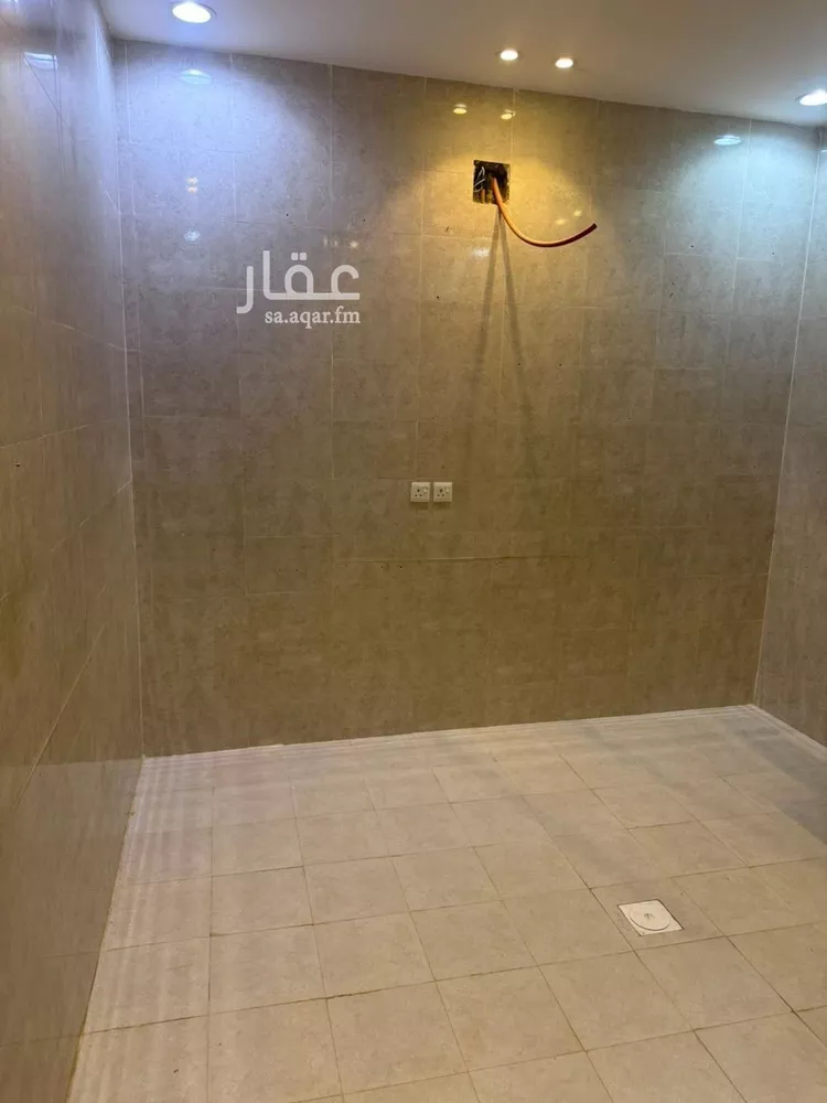 شقة للإيجار في شارع شارع محمد بن عجلان , حي الرمال, مدينة الرياض, منطقة الرياض