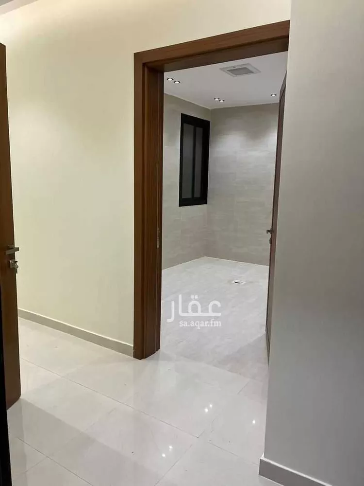 فيلا للبيع في طريق الجنادرية ، حي الرمال ، الرياض ، منطقة الرياض صورة 5