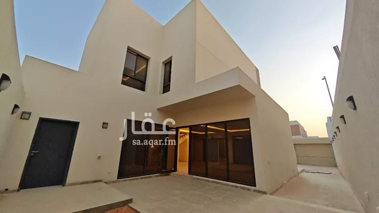 فيلا للبيع في شارع ابن سيده اللغوي, حي عريض, مدينة الرياض, منطقة الرياض صورة 5