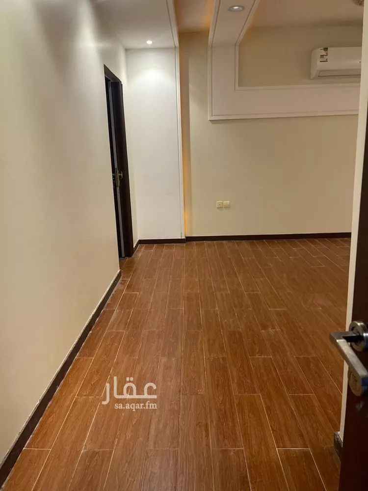 شقة للإيجار في شارع عنابه, حي إشبيلية, مدينة الرياض, منطقة الرياض صورة 5