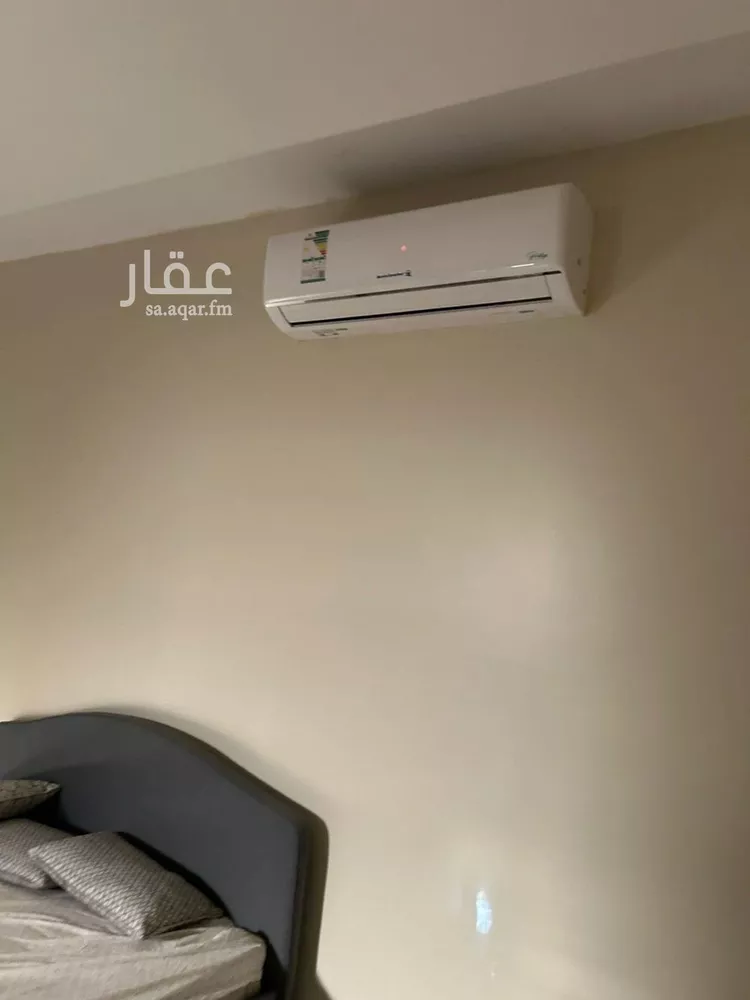 فيلا للإيجار في شارع الفاخرة, حي عكاظ, مدينة الرياض, منطقة الرياض صورة 4
