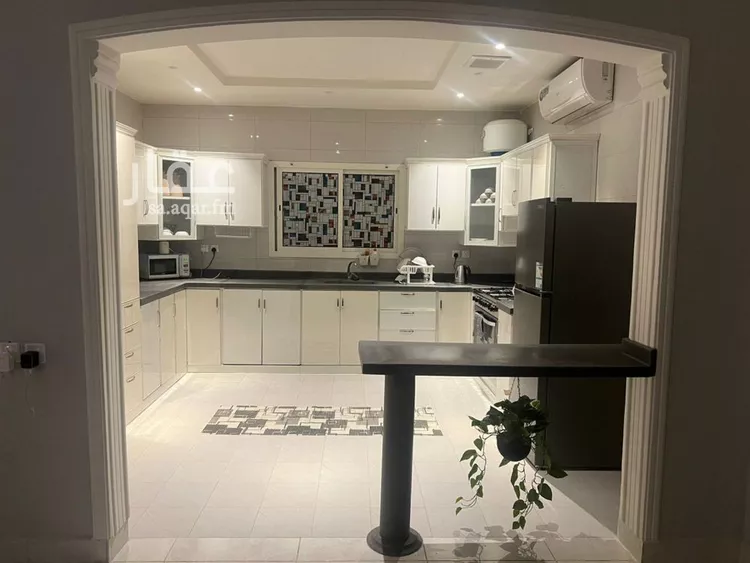 شقة للإيجار في شارع عكرمة الهاشمي, حي إشبيلية, مدينة الرياض, منطقة الرياض صورة 3