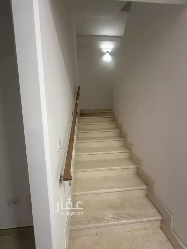 فيلا للبيع في شارع رقم 1070, حي سدرة, مدينة الرياض, منطقة الرياض صورة 4