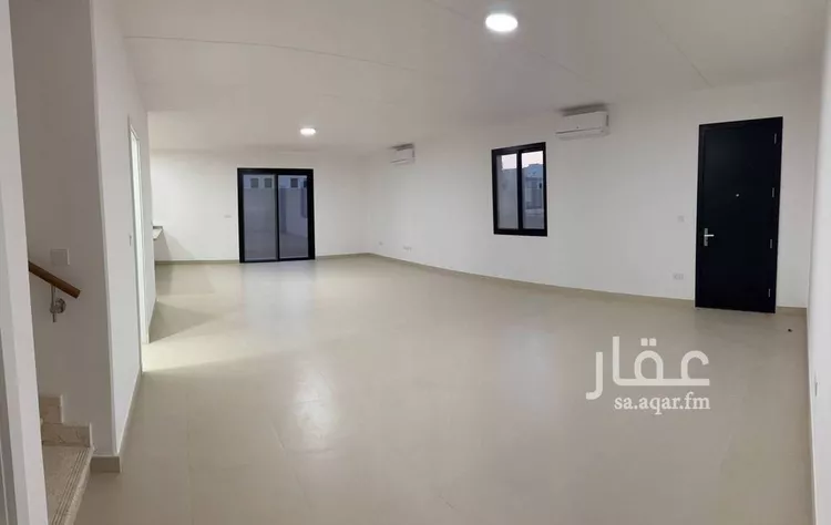فيلا للبيع في شارع رقم 1073, حي سدرة, مدينة الرياض, منطقة الرياض 14