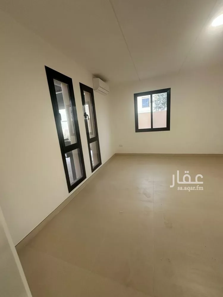 فيلا للإيجار في شارع رقم 1048, حي سدرة, مدينة الرياض, منطقة الرياض صورة 3