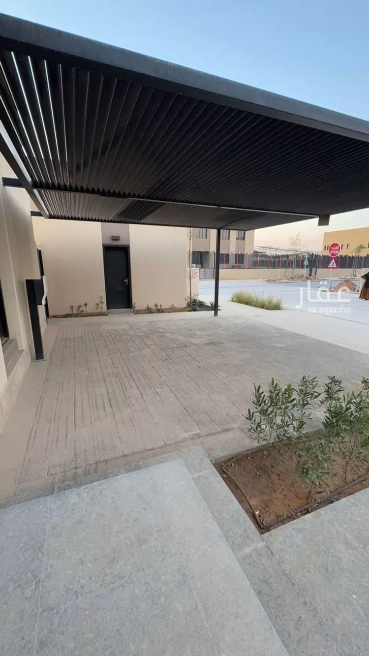 فيلا للبيع في شارع رقم 1073, حي سدرة, مدينة الرياض, منطقة الرياض صورة 2
