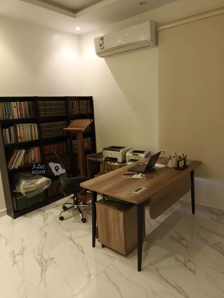 فيلا للبيع في شارع عيسى بن احمد المرشدي, حي العارض, مدينة الرياض, منطقة الرياض صورة 2