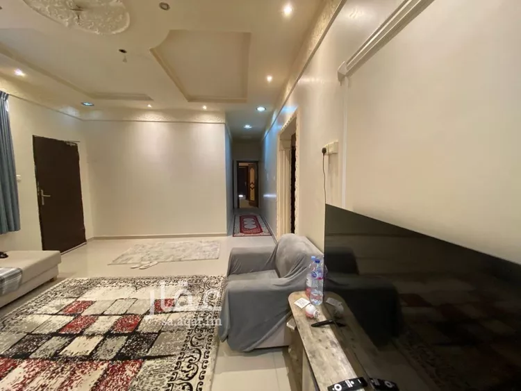 فيلا للبيع في شارع الحباك الأسود, حي إشبيلية, مدينة الرياض, منطقة الرياض صورة 4