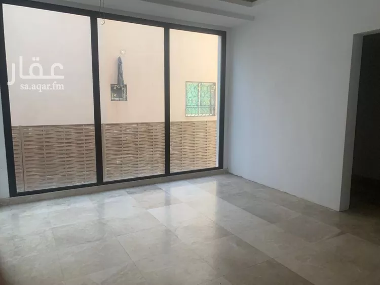 فيلا للبيع في شارع شريف سعيد حويل آل مفتاح, حي النرجس, مدينة الرياض, منطقة الرياض صورة 2