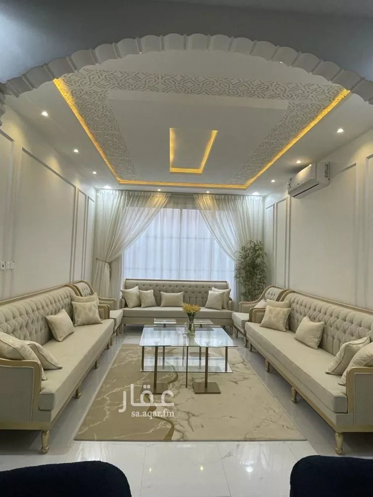 فيلا للبيع في شارع السيد عبدالله شطا, حي بدر, مدينة الرياض, منطقة الرياض صورة 3