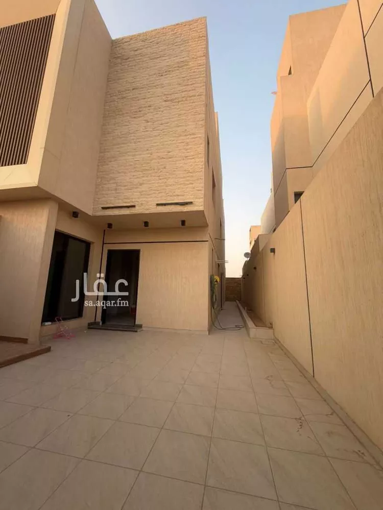 دور للإيجار في شارع عبدالله السديس, حي بدر, مدينة الرياض, منطقة الرياض 8