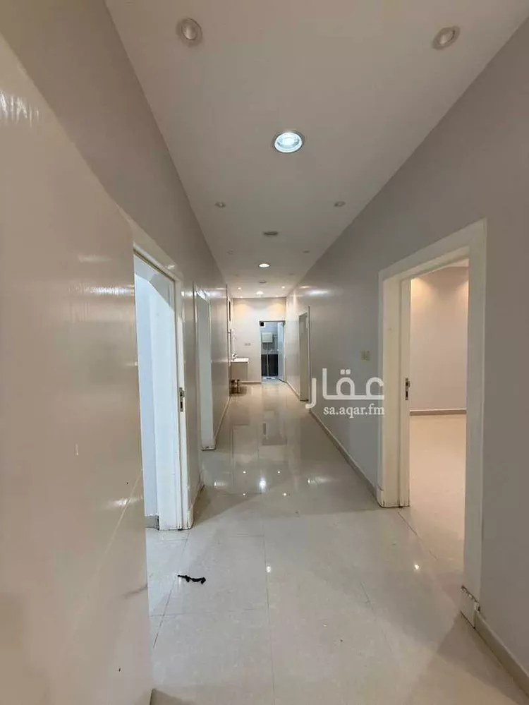 Floor for Rent in Ad Dilam Sudair 4