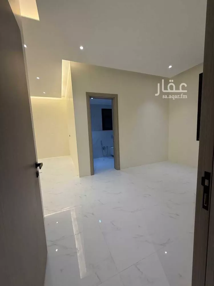 فيلا للبيع في شارع ابن ريان, حي الورود, مدينة الخرج, منطقة الرياض 11