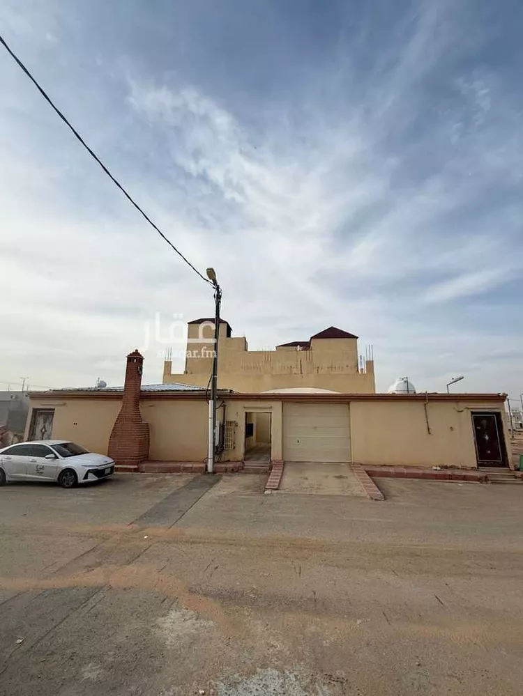 Villa for Sale in Al Kharj New Industrial Area صورة 5