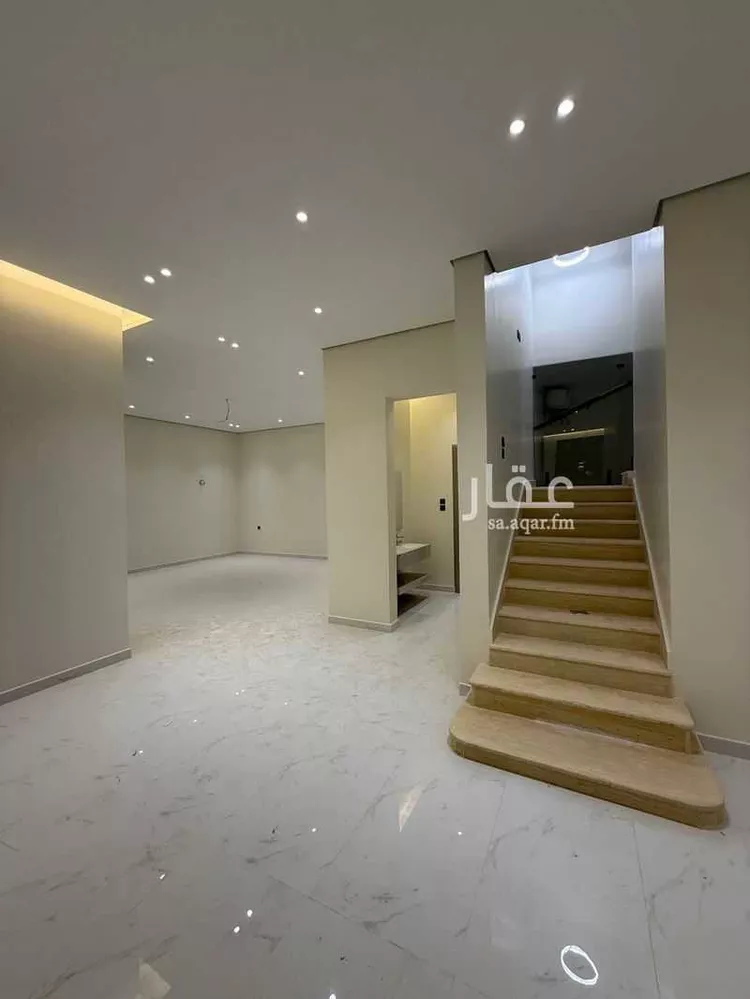 فيلا للبيع في شارع ابن ريان, حي الورود, مدينة الخرج, منطقة الرياض 12