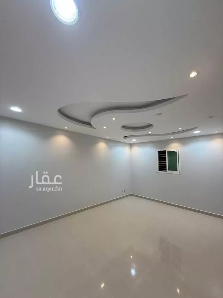 Floor for Rent in Ad Dilam Sudair 8