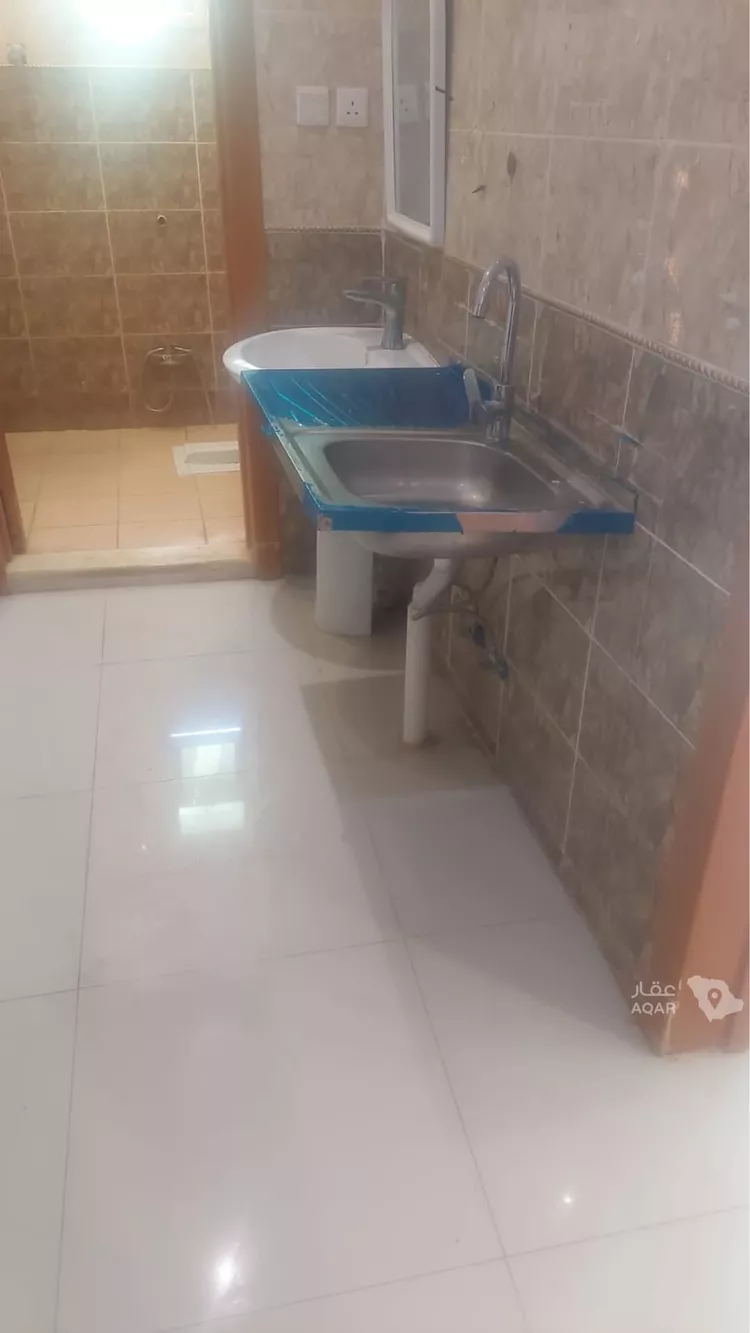 شقة للإيجار في شارع رقم 18, حي ظهرة لبن, مدينة الرياض, منطقة الرياض صورة 3