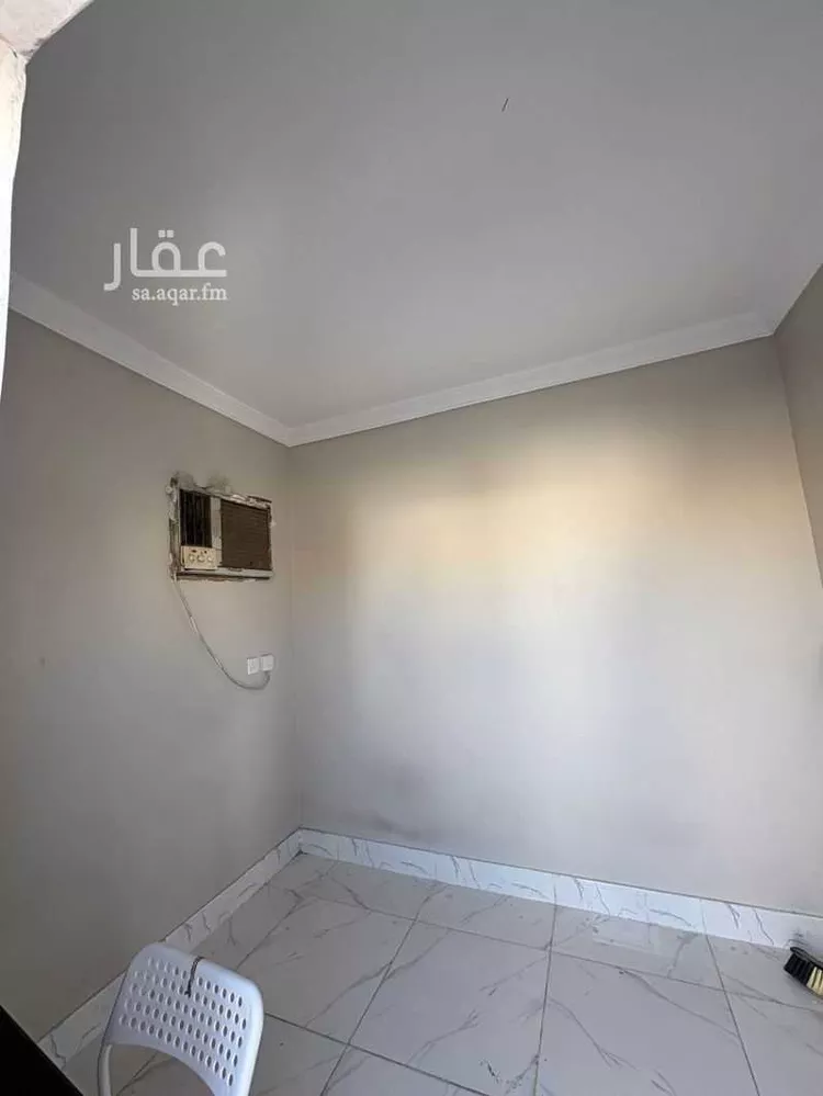 غرفة للإيجار في شارع الدرب الاصفر ، حي القرينية ، جدة ، جدة