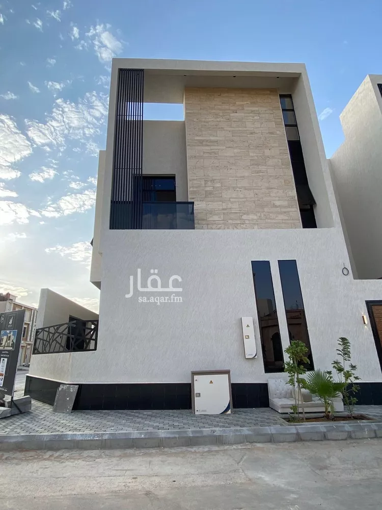 فيلا للبيع في شارع محمد بن أبي بكر القيم, حي المهدية, مدينة الرياض, منطقة الرياض صورة 2