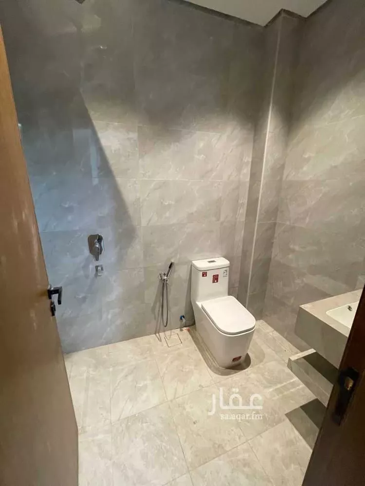 فيلا للإيجار في شارع وادي زمزم, حي القادسية, مدينة الرياض, منطقة الرياض صورة 5