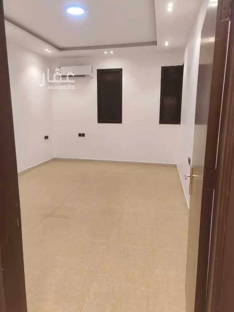 شقة للإيجار في شارع ابي فراس الحمدانى, حي الرائد, مدينة الرياض, منطقة الرياض