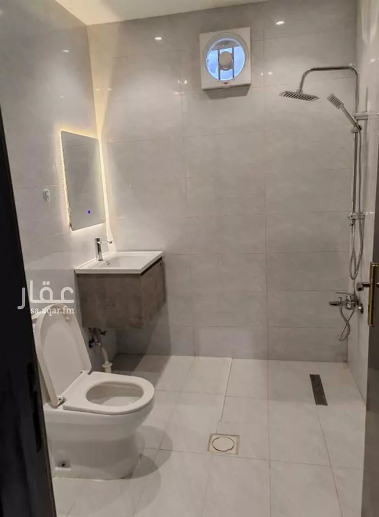 شقة للإيجار في شارع ابي فراس الحمدانى, حي الرائد, مدينة الرياض, منطقة الرياض صورة 4