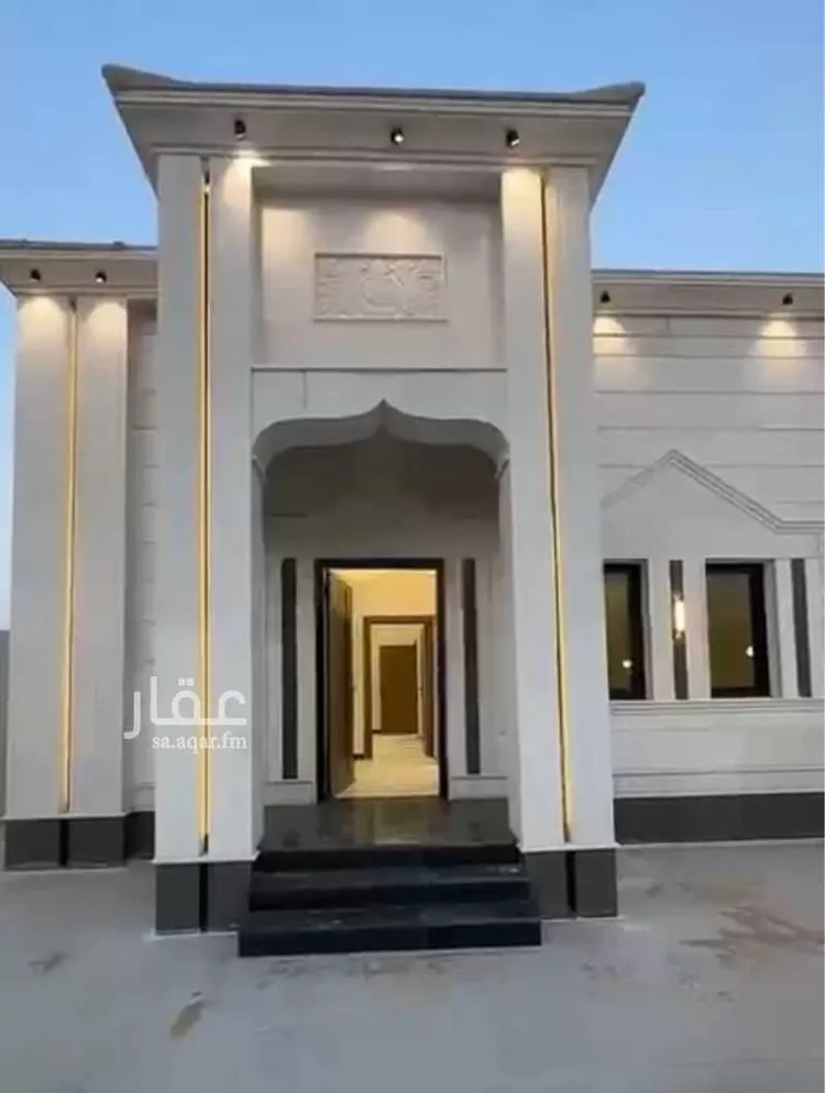 فيلا للبيع في شارع 4005952, حي الجامعة, مدينة نجران, منطقة نجران صورة 3