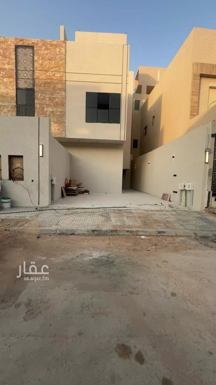 دور للبيع في شارع علي الجرجاني, حي نمار, مدينة الرياض, منطقة الرياض صورة 2