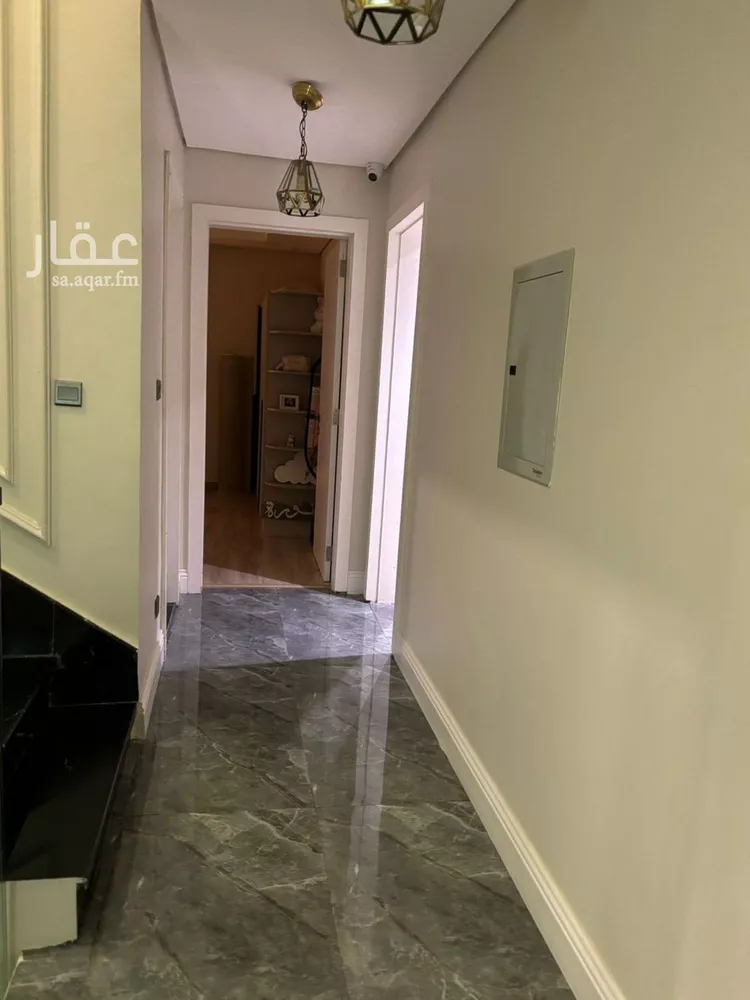 فيلا للبيع في شارع أحمد بن محمد الجزري, حي النرجس, مدينة الرياض, منطقة الرياض صورة 4