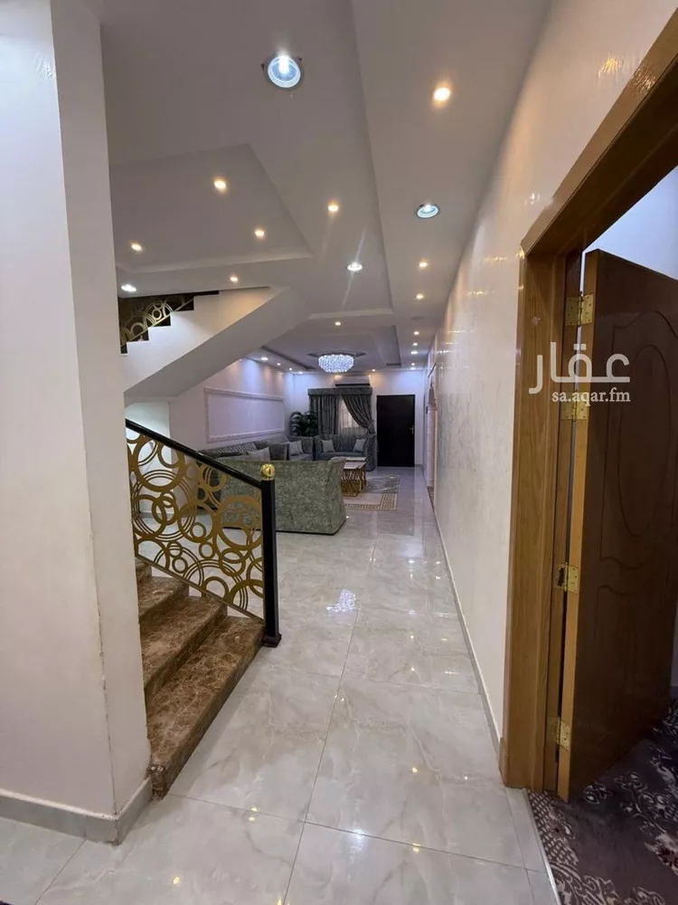 فيلا للبيع في شارع حلل بنت محمد المشهدي, حي المهدية, مدينة الرياض, منطقة الرياض صورة 4