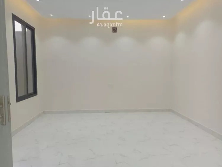 فيلا للبيع في شارع عفيفة بنت أحمد, حي الرمال, مدينة الرياض, منطقة الرياض صورة 3