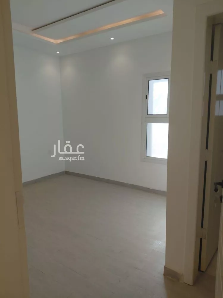 فيلا للبيع في شارع المبارز الحلبي, حي الشفاء, مدينة الرياض, منطقة الرياض صورة 5