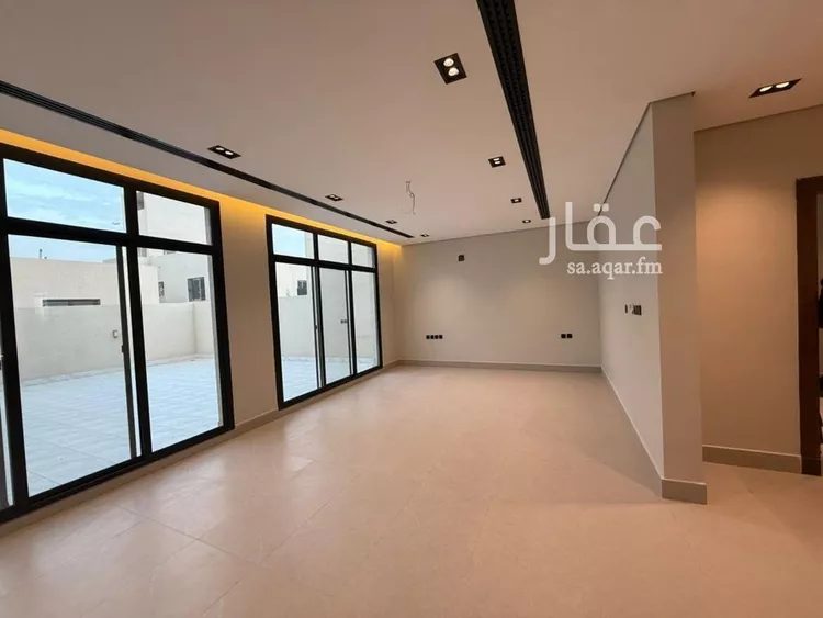 فيلا للإيجار في شارع عبدالوهاب بن بخت, حي النرجس, مدينة الرياض, منطقة الرياض صورة 2