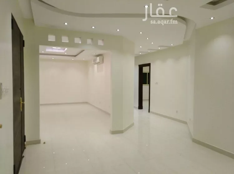 فيلا للبيع في شارع الخرمة, حي اليرموك, مدينة الرياض, منطقة الرياض صورة 2