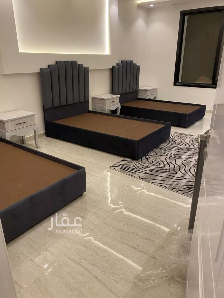 فيلا للبيع في شارع الدوائر, حي العزيزية, مدينة الرياض, منطقة الرياض صورة 5