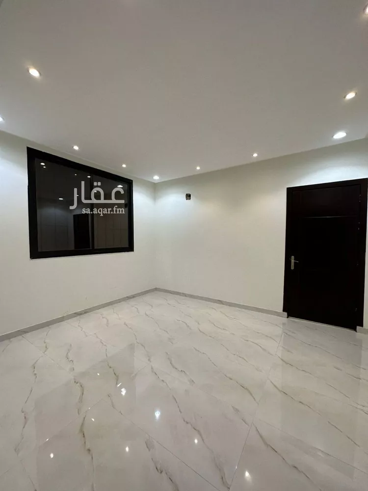 فيلا للبيع في شارع أبي السعود بن ظهيرة, حي الرمال, مدينة الرياض, منطقة الرياض صورة 4