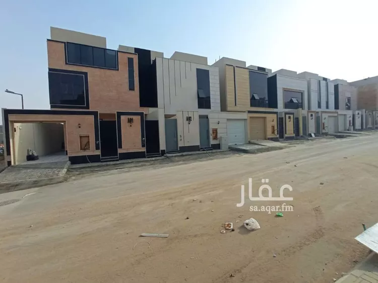 فيلا للبيع في شارع أبي العز الحبشي, حي المرجان, مدينة الرياض, منطقة الرياض صورة 2