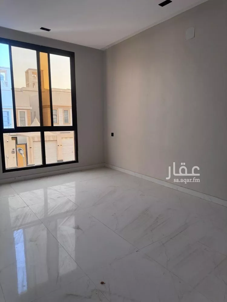 دور للإيجار في شارع محمد الطرابلسي, حي عكاظ, مدينة الرياض, منطقة الرياض صورة 3