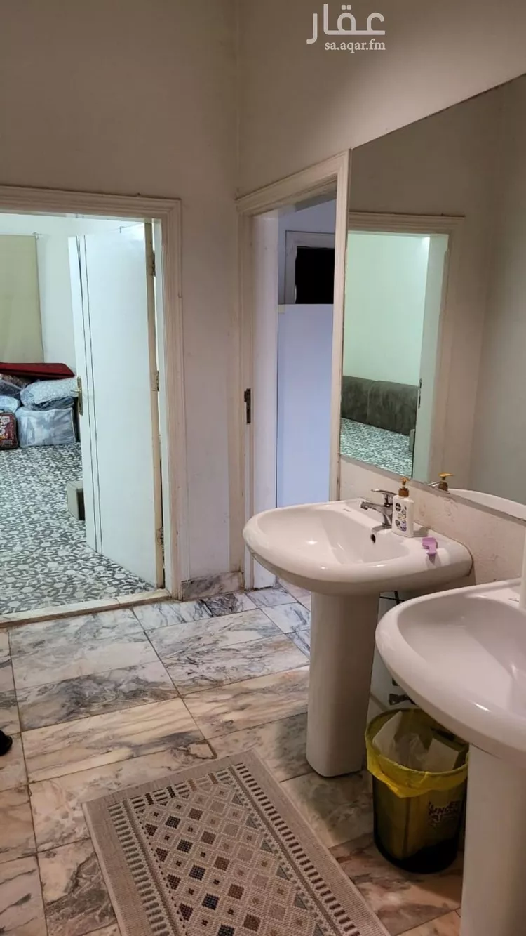 فيلا للبيع في شارع الرقميه الوسطى, حي النزهة, مدينة الرياض, منطقة الرياض صورة 4