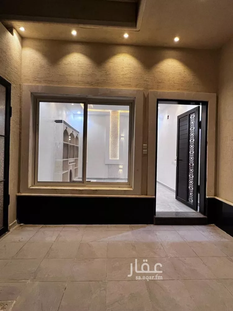 فيلا للبيع في شارع عبدالله القيرواني, حي الرمال, مدينة الرياض, منطقة الرياض صورة 4