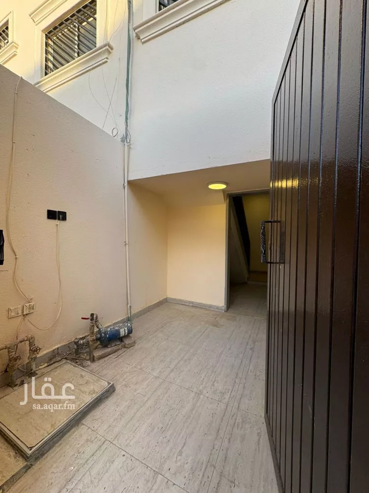 دور للإيجار في شارع أبي عبدالله الشاعر, حي الملز, مدينة الرياض, منطقة الرياض صورة 4