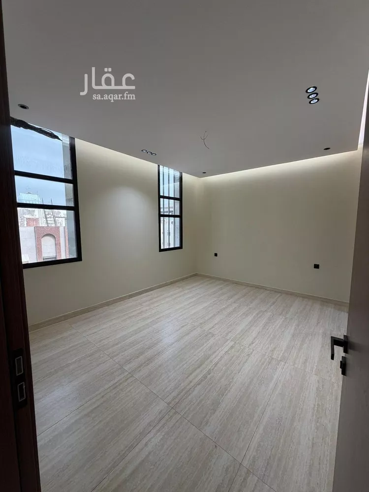 شقة للبيع في شارع احمد بن شيخان, حي الروضة, مدينة جدة, منطقة مكة المكرمة