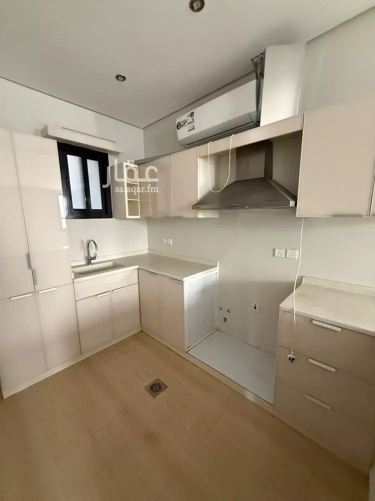 شقة للإيجار في شارع خليفة العتيبي, حي القيروان, مدينة الرياض, منطقة الرياض صورة 4