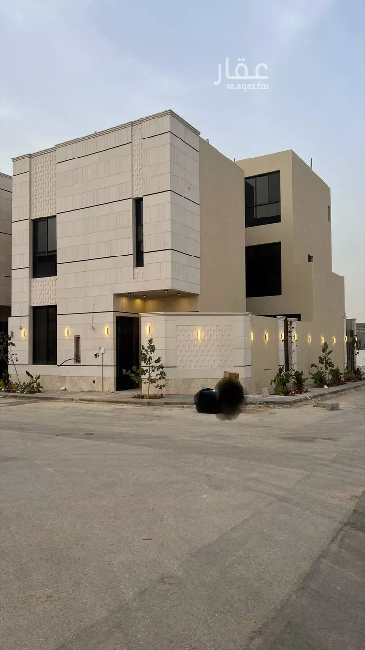 Villa for Sale in Riyadh Al Mahdiyah صورة 3
