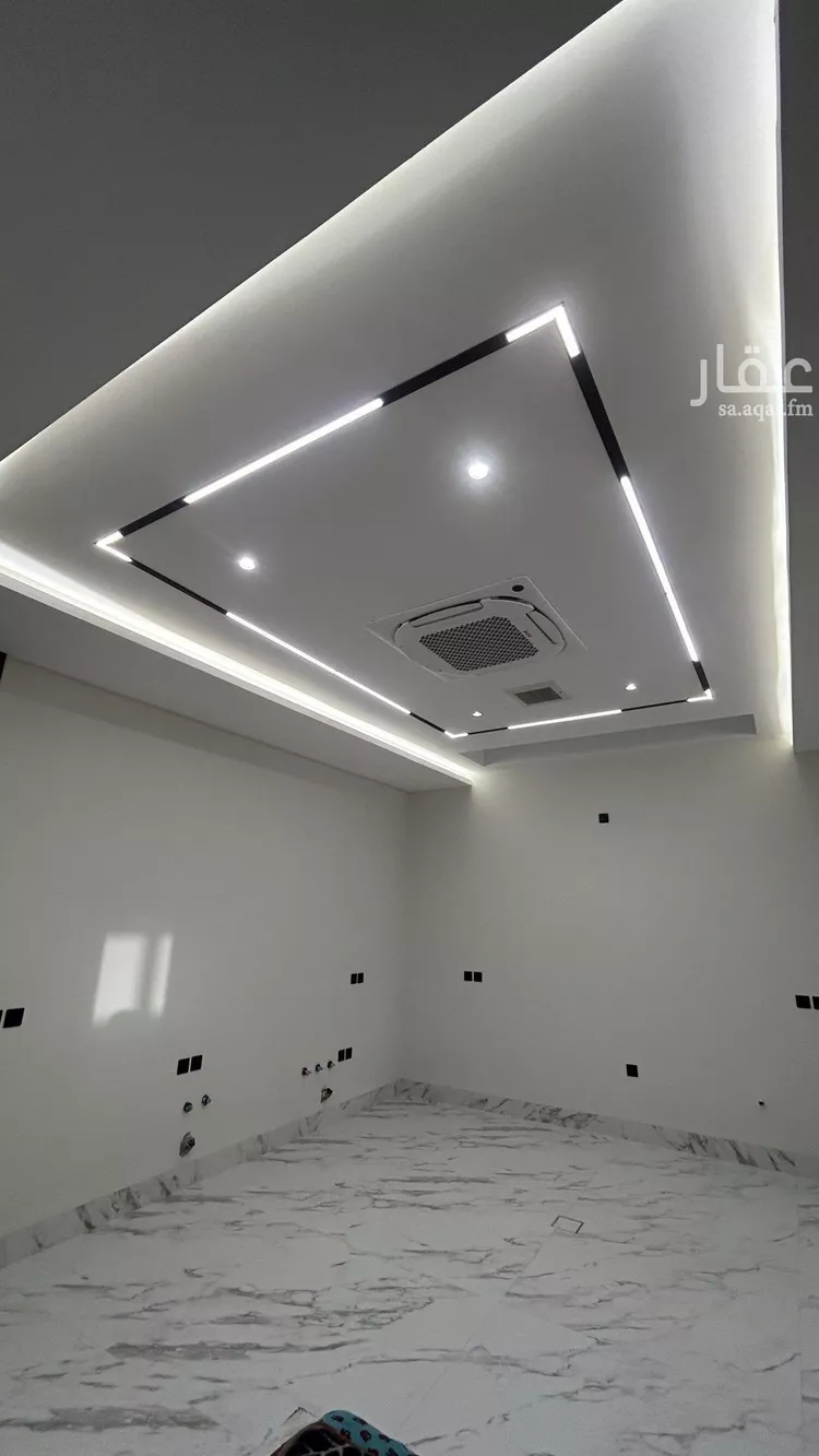 فيلا للبيع في شارع فؤاد محمد عمر توفيق, حي المهدية, مدينة الرياض, منطقة الرياض 27